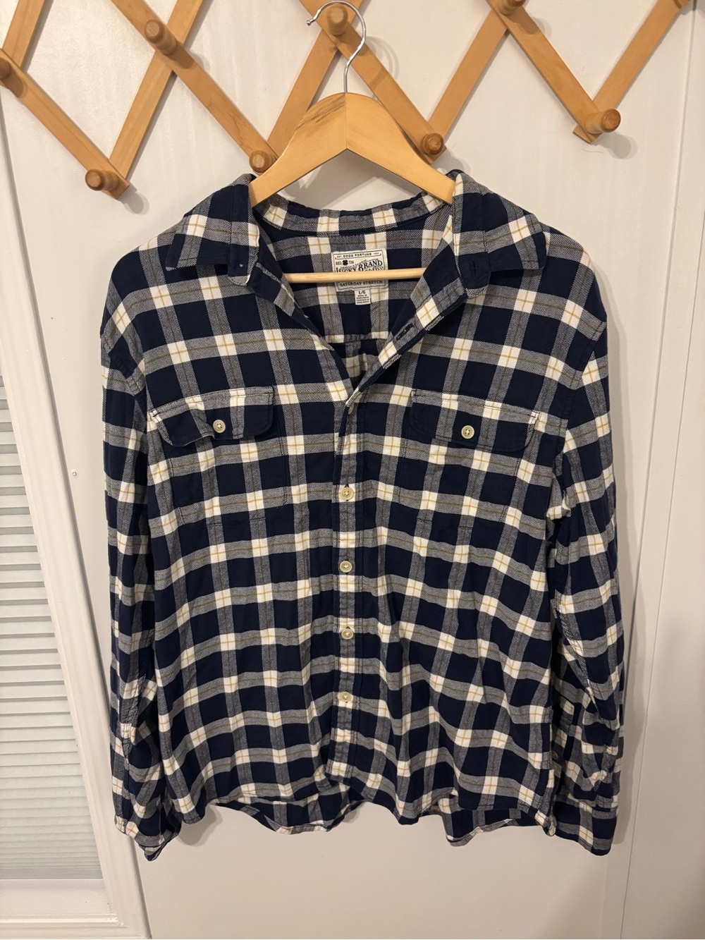 Lucky Brand Navy & White Plaid Button-Down Shirt